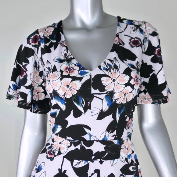 guess ∙ mariah deep v floral romper - Picture 9 of 11